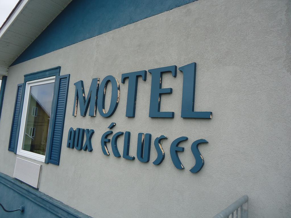 Motel Aux Ecluses Alma Exterior foto